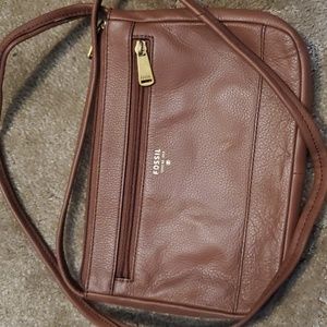 Fossil brown cross body bag 1954.